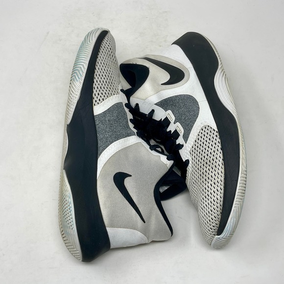 Nike Air Precision II Sneakers Men's 8 1/2 Black White 1,4,4,9:S-145 - Picture 11 of 14